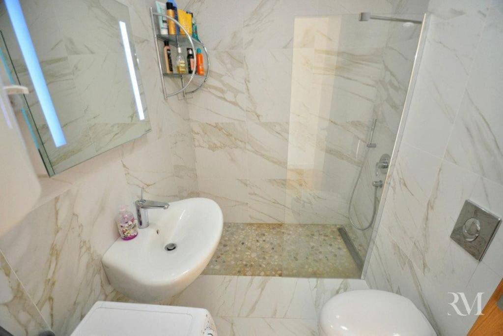 Ds Apartment Dobrota Kültér fotó
