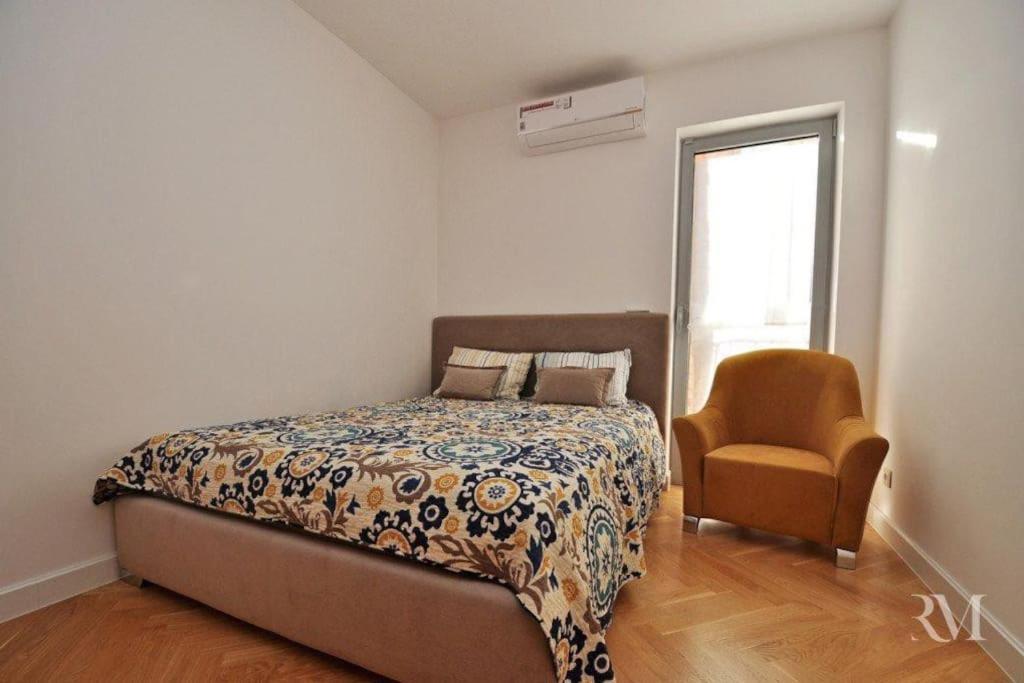 Ds Apartment Dobrota Kültér fotó